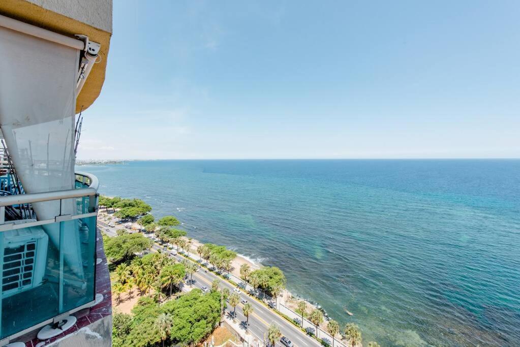 Habitacion Privada Con Vista Al Mar Ambar, Malecon Santo Domingo Eksteriør bilde
