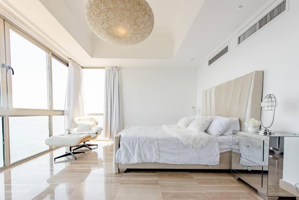 Habitacion Privada Con Vista Al Mar Ambar, Malecon Santo Domingo Eksteriør bilde
